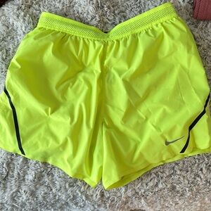 Nike Aeroswift 5” Short